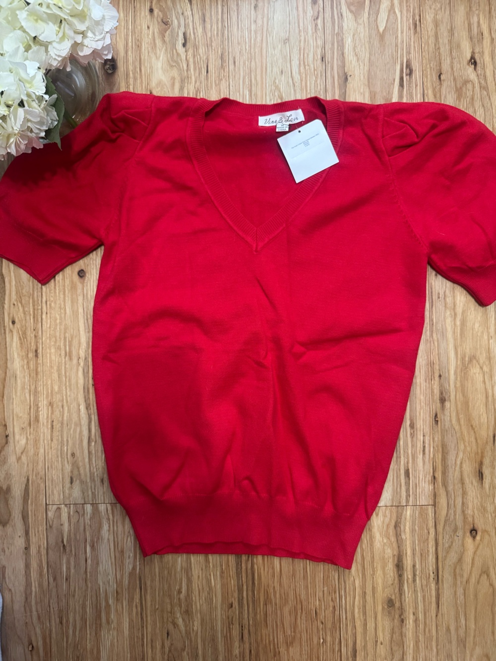 Boutique Red Short-Sleeve V-Neck Sweater
